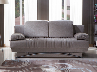 Bold trendsetting details of the Fantasy Sleeper Sofa featuring removable bolster pillows and attractive patterns.